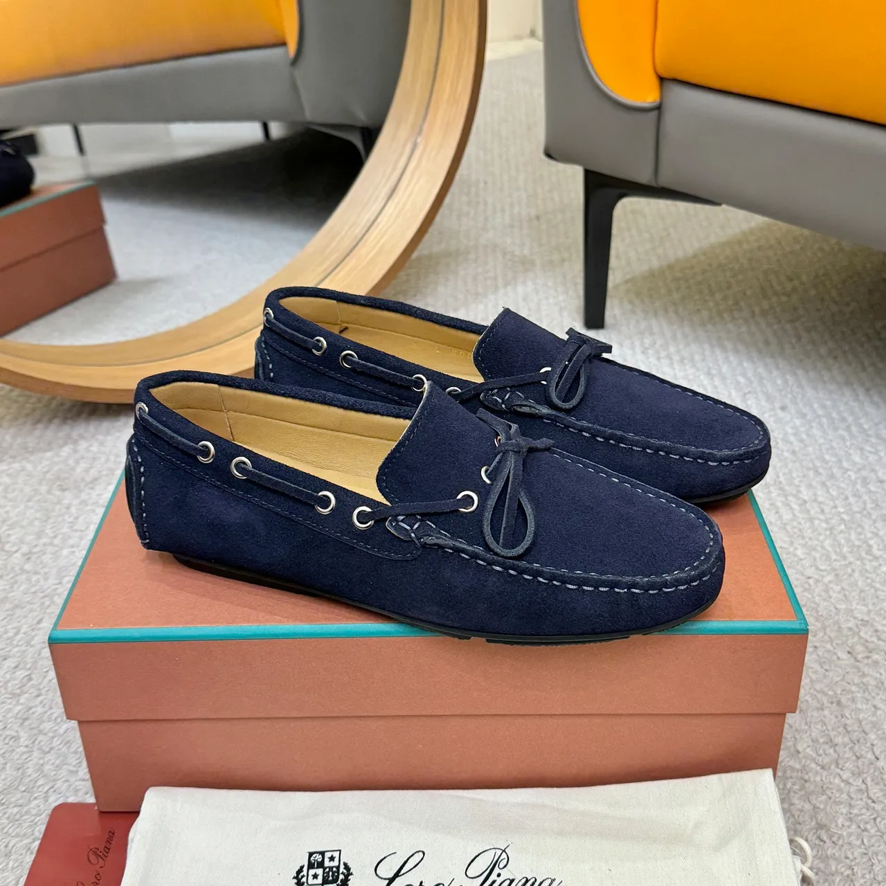 Loro Piana LP Dots Walk أحذية قارب سويد بحري 4