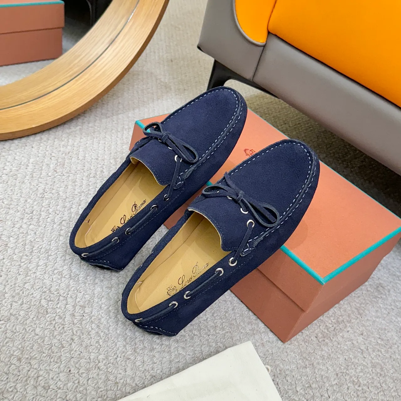 Loro Piana LP Dots Walk أحذية قارب سويد بحري 8