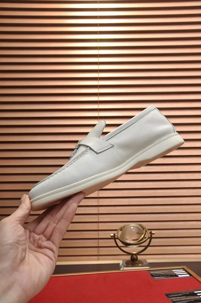 Loro Piana Mocassins en Cuir à Franges Avant 6