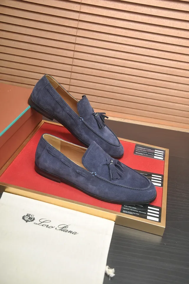 Loro Piana 流苏乐福鞋 海军蓝黑色 麂皮细节 4