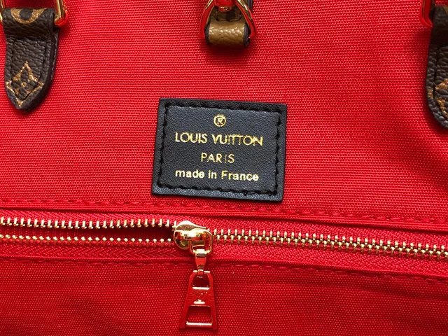 Louis Vuitton কালো বাদামী Monogram Canvas Rolled Leather Handles Tote Bag 2