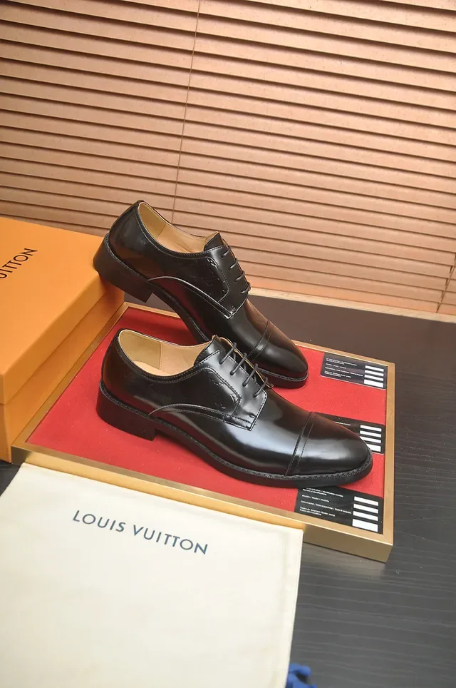 Louis Vuitton Chaussures Oxford Monogramme Noir Cap-Toe 3