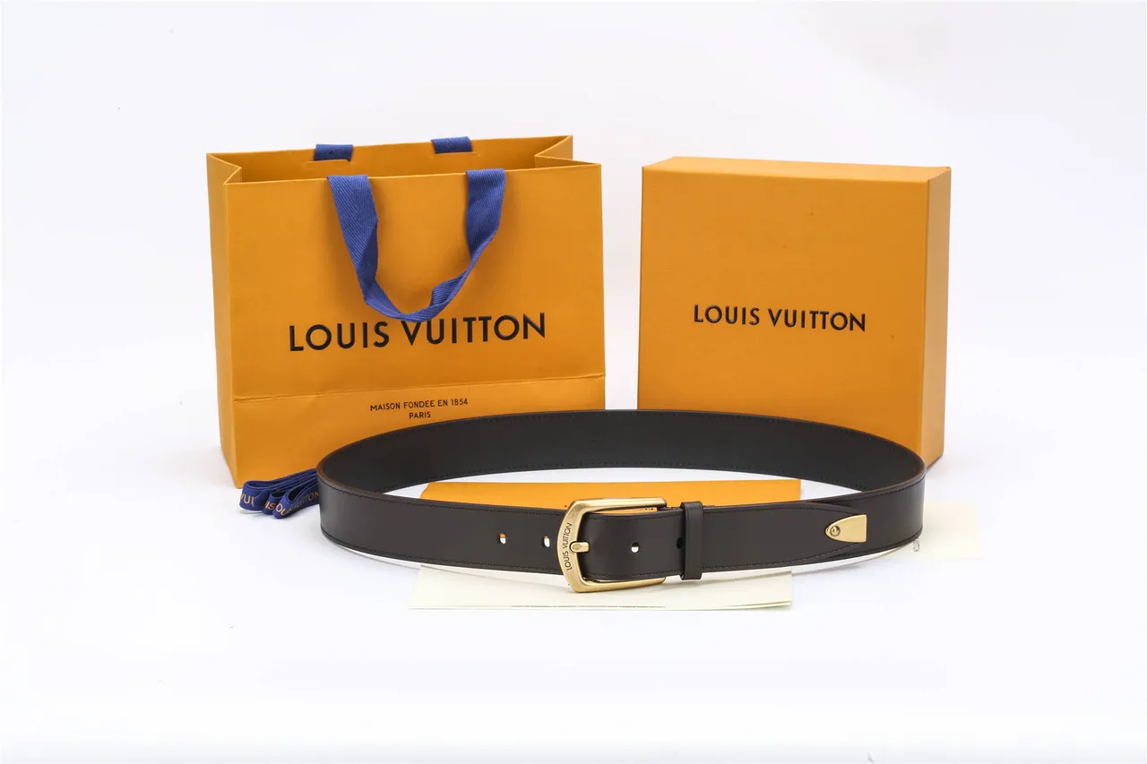 Louis Vuitton Black Gold Smooth Antique Brass Buckle Leather Belt 2