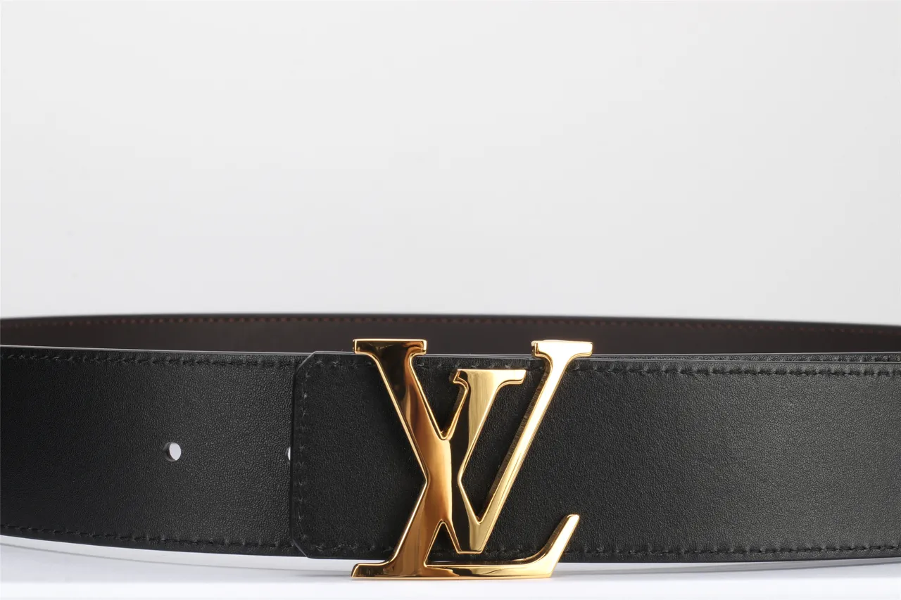 Louis Vuitton حزام جلدي أسود ذهبي ناعم مع إبزيم LV Monogram 8