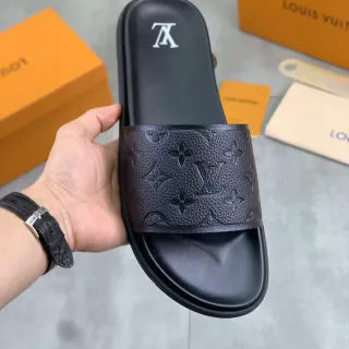 Louis Vuitton 黑色印花压花皮革带平底模制鞋底拖鞋