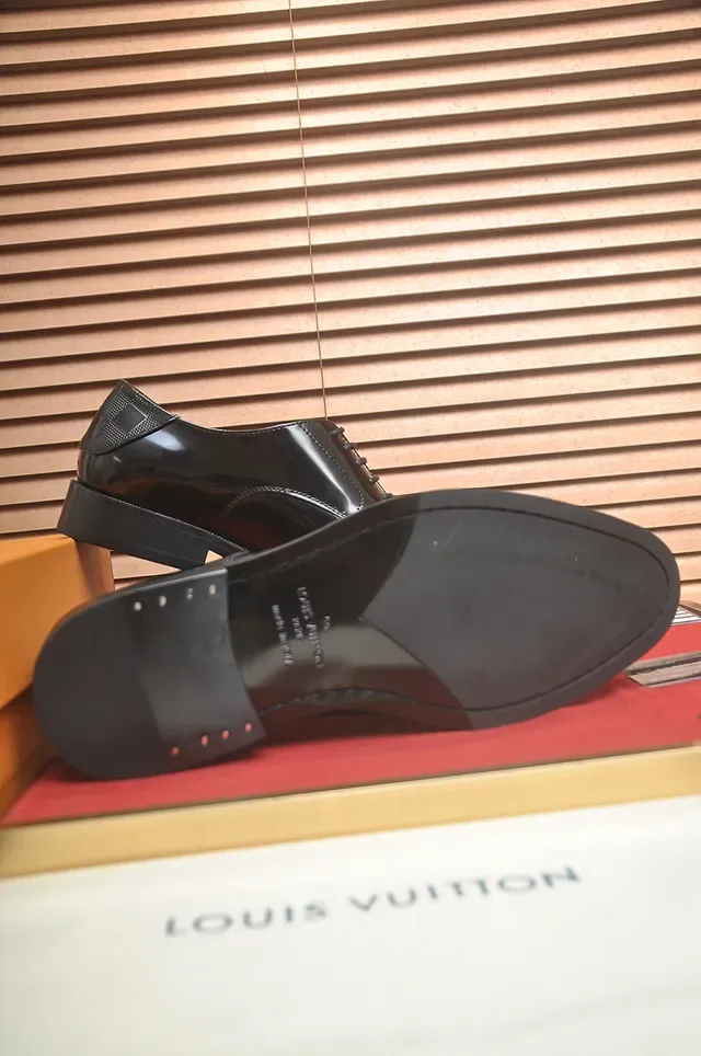 Louis Vuitton Black Patent Leather Cap Toe Oxford Shoes 3