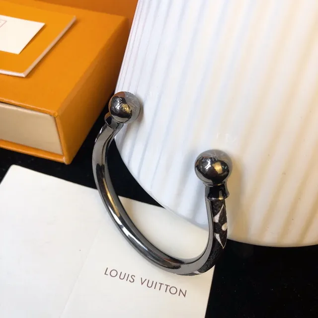 Louis Vuitton কালো সাদা U-আকৃতির কঠিন গোলাকার টার্মিনাল ব্রেসলেট 8