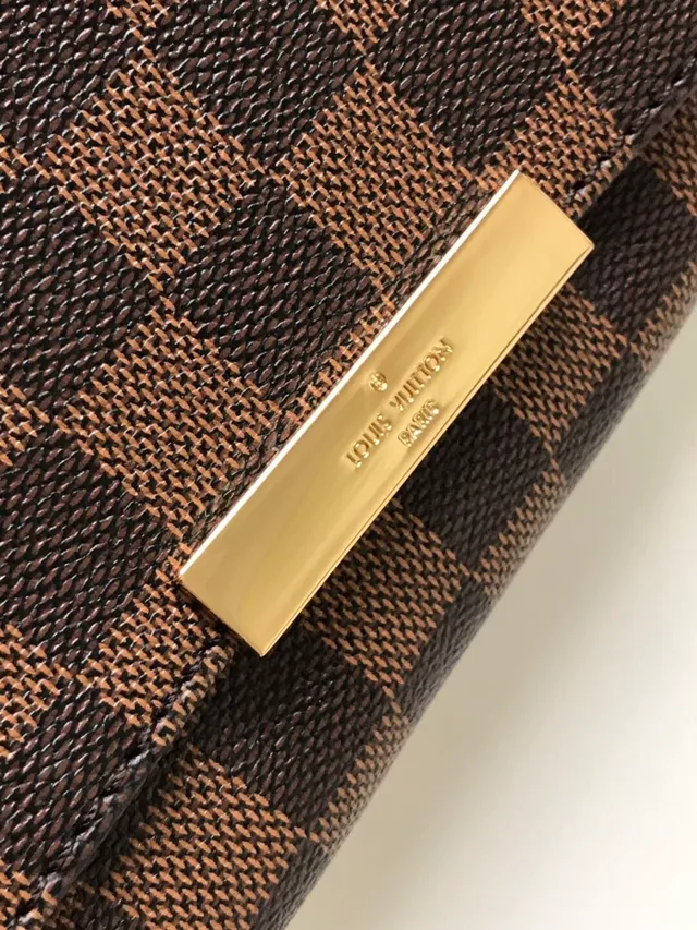 路易威登棕金色Damier Ebène格子帆布硬件手袋 5