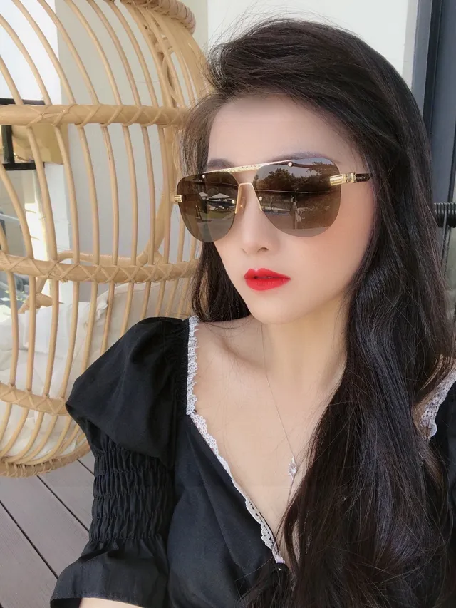 Louis Vuitton Brown Gold Rimless Aviator Metal Sunglasses 2