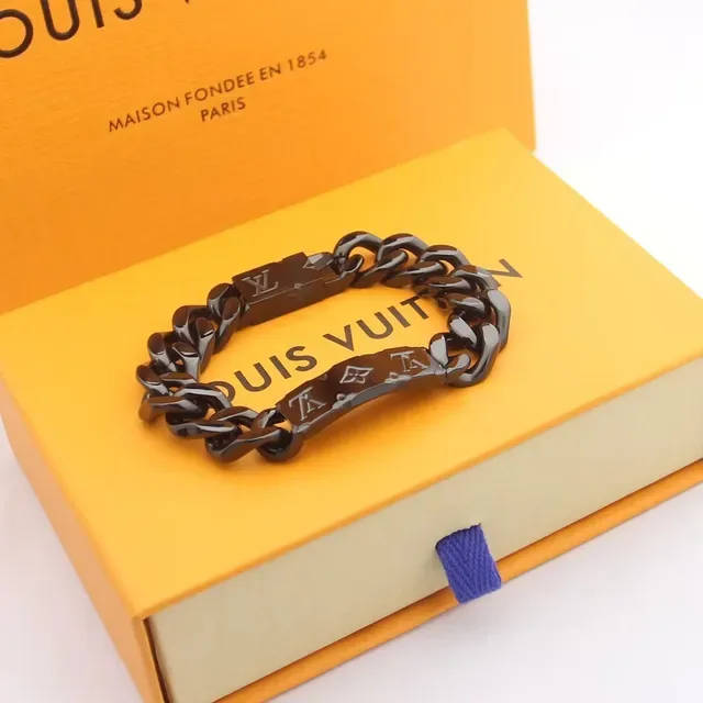 Louis Vuitton Chain Reaction Chunky Curb Chain Bracelet 5