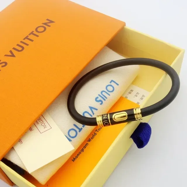 Pulsera Louis Vuitton Circle Negro Dorado Banda de Goma Hebilla Cilíndrica 4