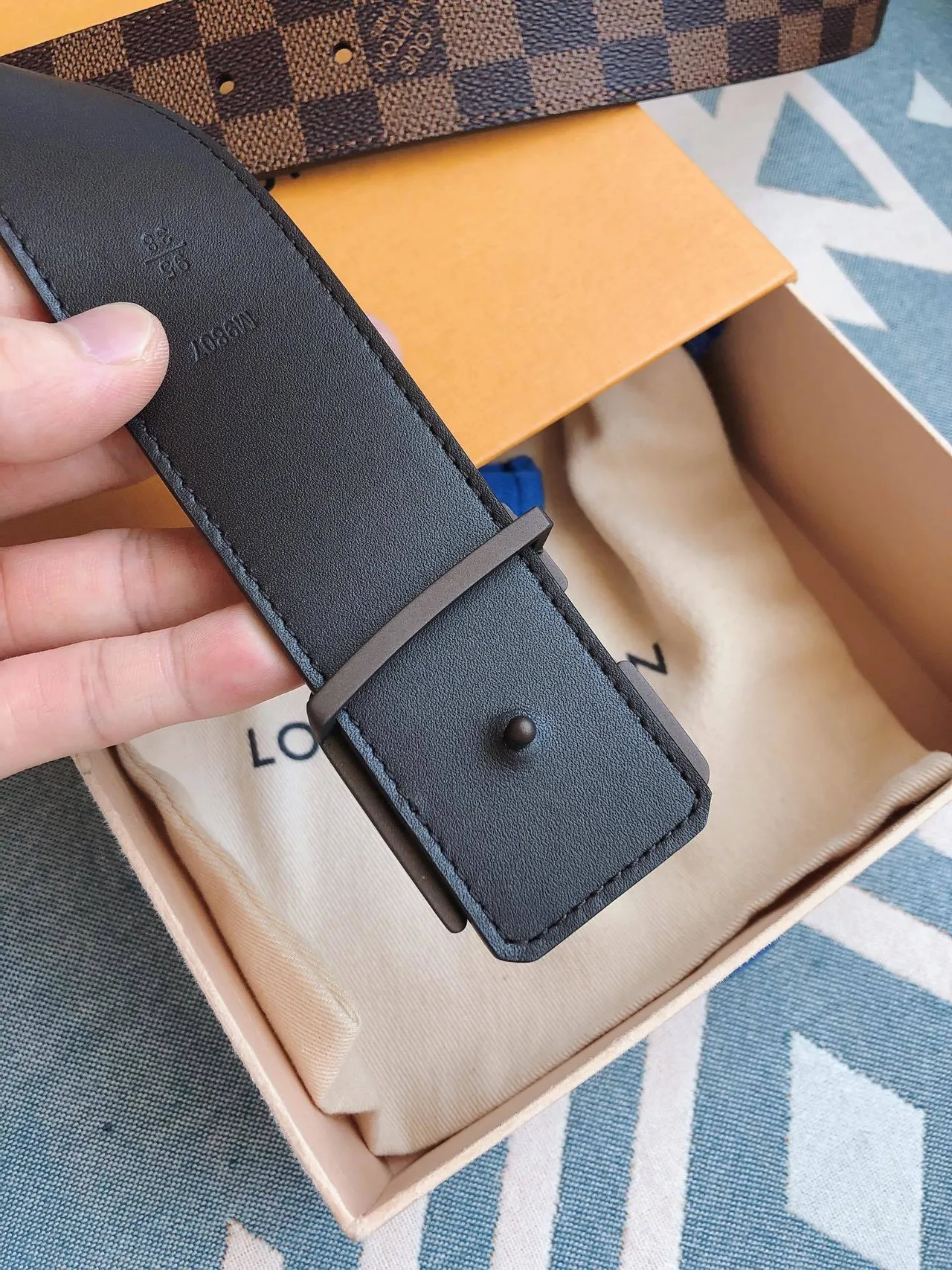 Louis Vuitton Damier Ebène LV² Boucle Ceinture en cuir 2