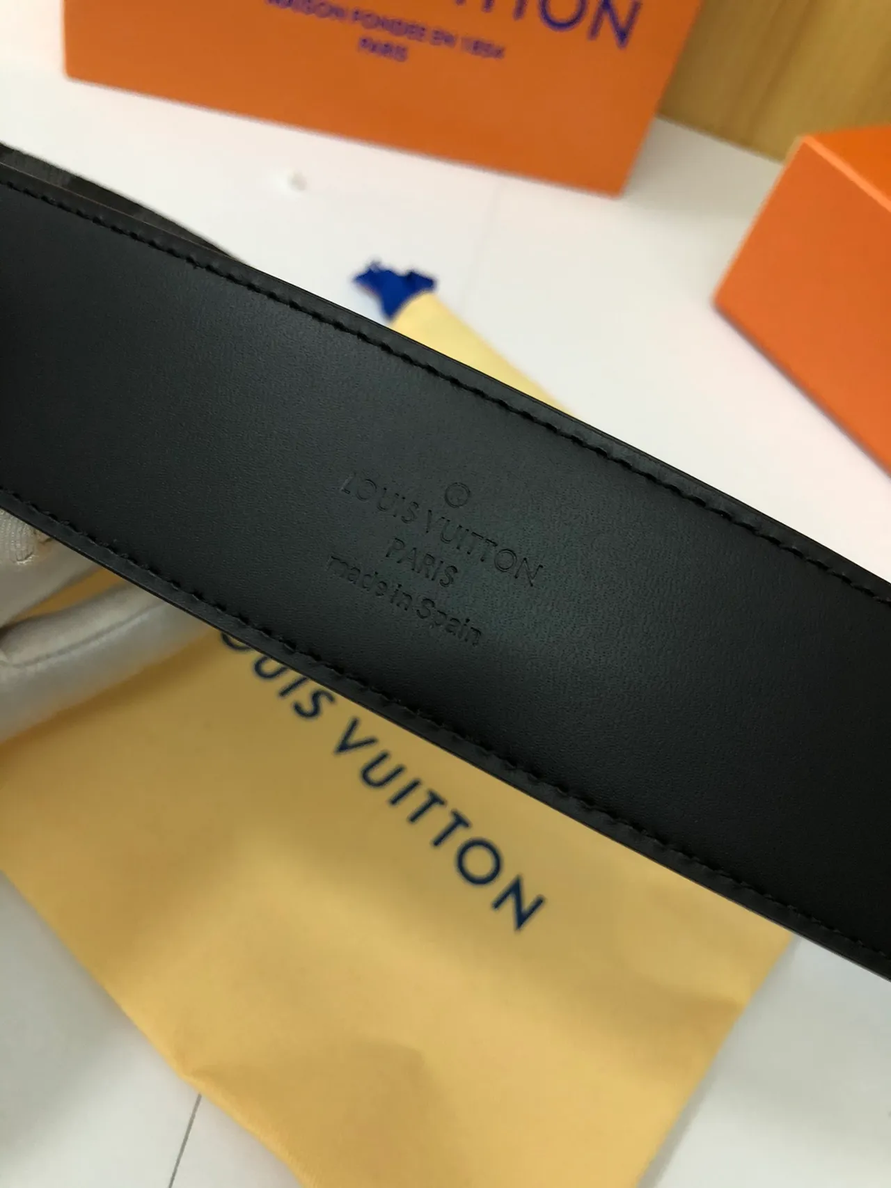 Louis Vuitton Damier Graphite Check cinto de couro 2