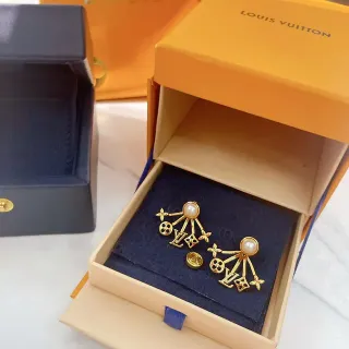 Louis Vuitton Brincos de Pérola Leque Monograma