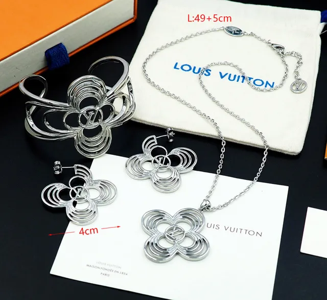 Louis Vuitton Floral Cuff সোনা রূপা ওপেনওয়ার্ক মোটিফ ইন্টারলকিং লুপ কনস্ট্রাকশন ব্রেসলেট 4