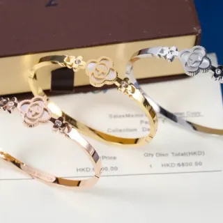 Louis Vuitton 花 金 银 四叶草 花卉图案 珍珠母 镶嵌 手镯