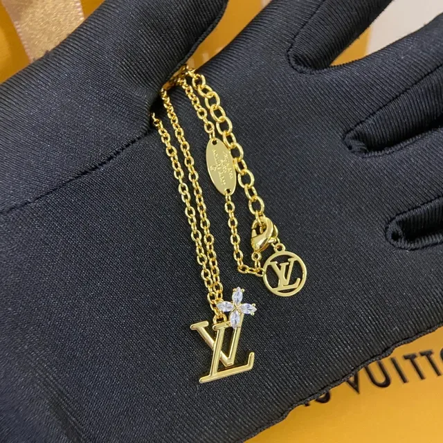 Louis Vuitton Monograma Floral Tom Dourado Cristal Colar 2