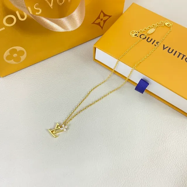 Louis Vuitton Monograma Floral Tom Dourado Cristal Colar 3