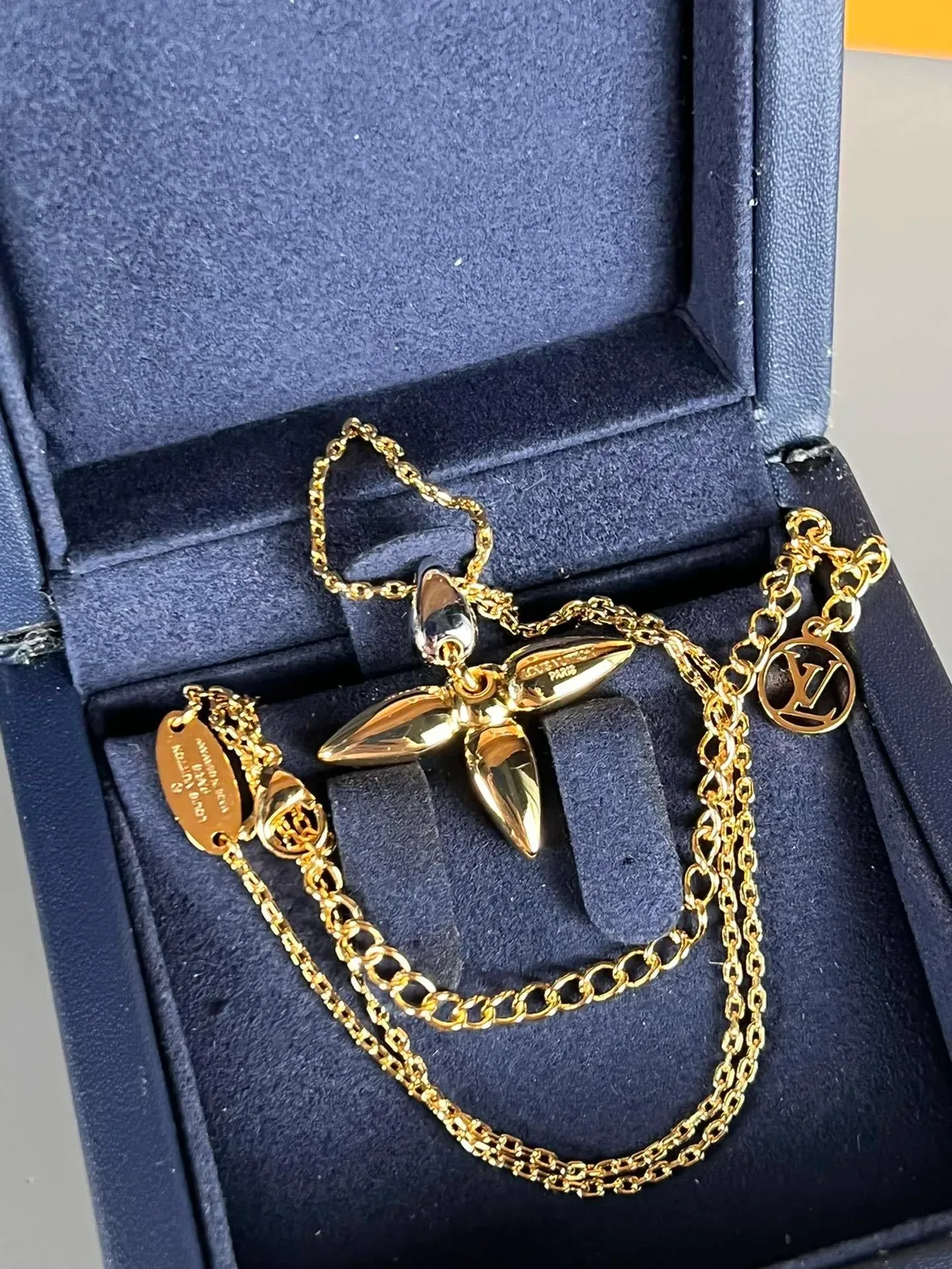 Louis Vuitton Flower Motif Two-Tone Gold and Silver Necklace 2