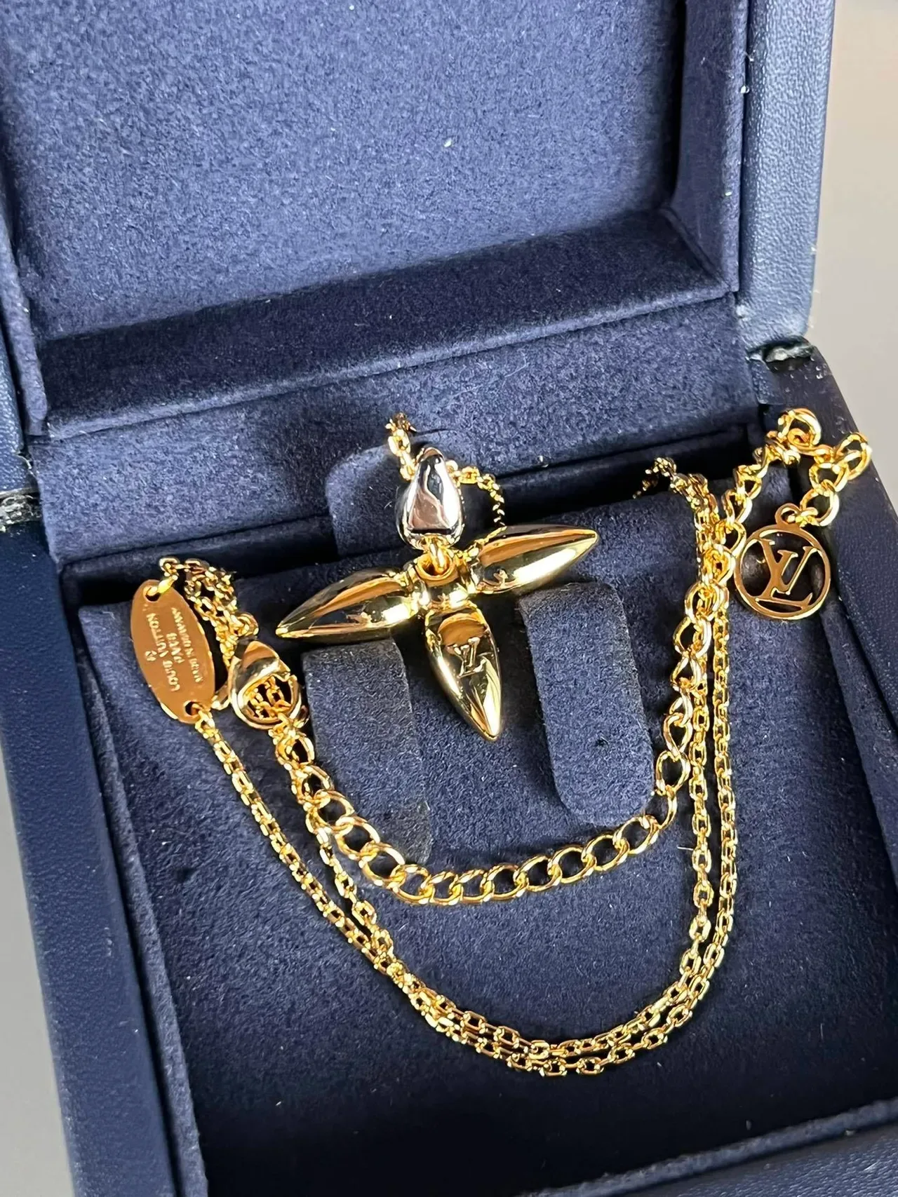 Louis Vuitton Flower Motif Two-Tone Gold and Silver Necklace 3