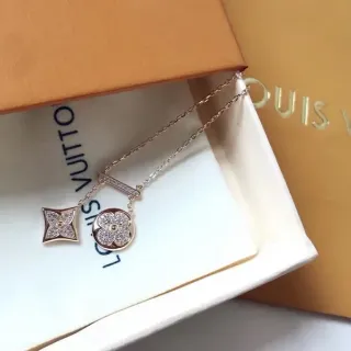 Louis Vuitton Flower & Quatrefoil Pavé Crystal Colar