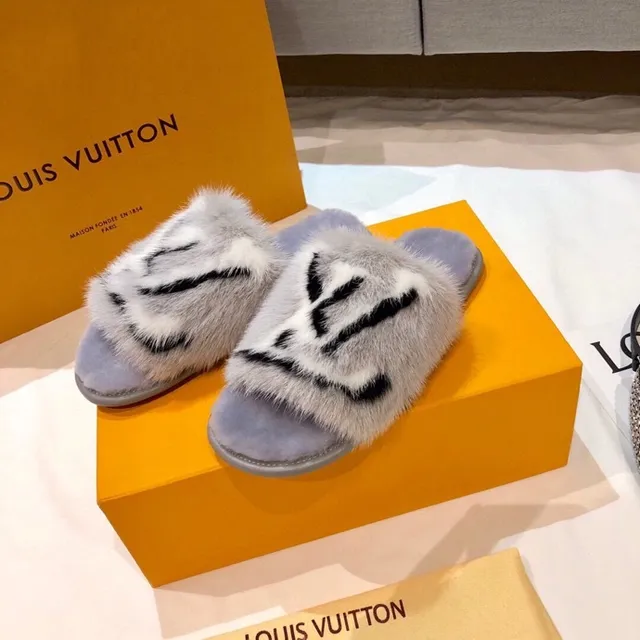 Louis Vuitton Fur Monogram Slide Slippers 4