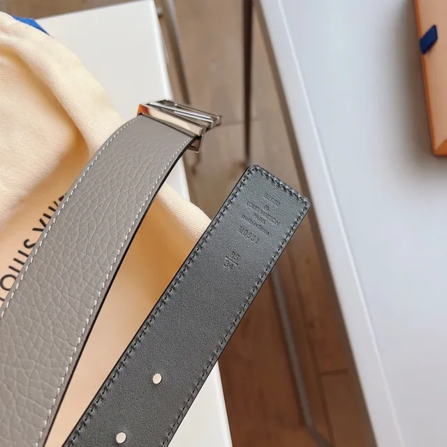 Louis Vuitton Geometric LV Buckle Grained Leather Belt 5