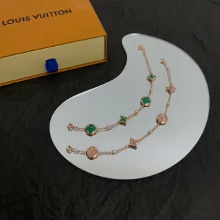 Pulsera Louis Vuitton Cadena Oro Rose Verde Esmalte Charms Florales