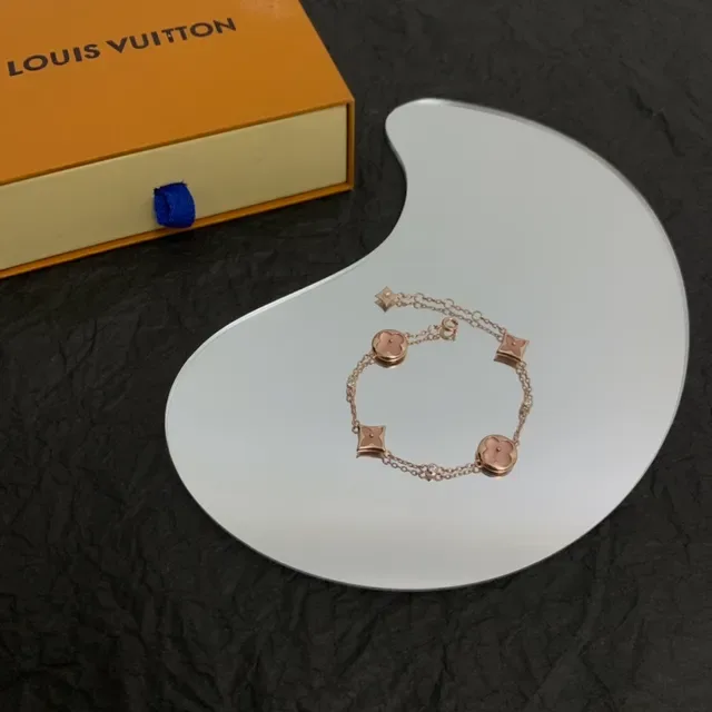 Pulsera Louis Vuitton Cadena Oro Rose Verde Esmalte Charms Florales 5