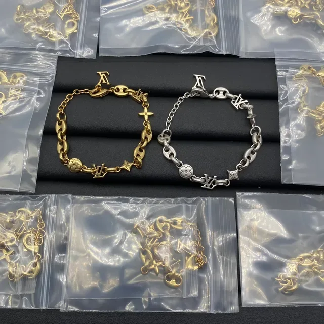 Louis Vuitton Gold Mariner-Link Chain Mixed-Charm Motif Necklace 2