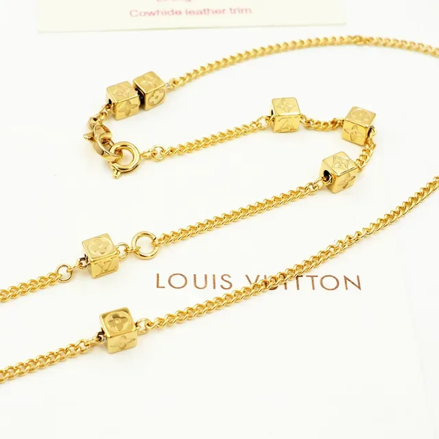 Louis Vuitton Key Collection Colares com Pingente de Chave em Dourado e Prateado 5