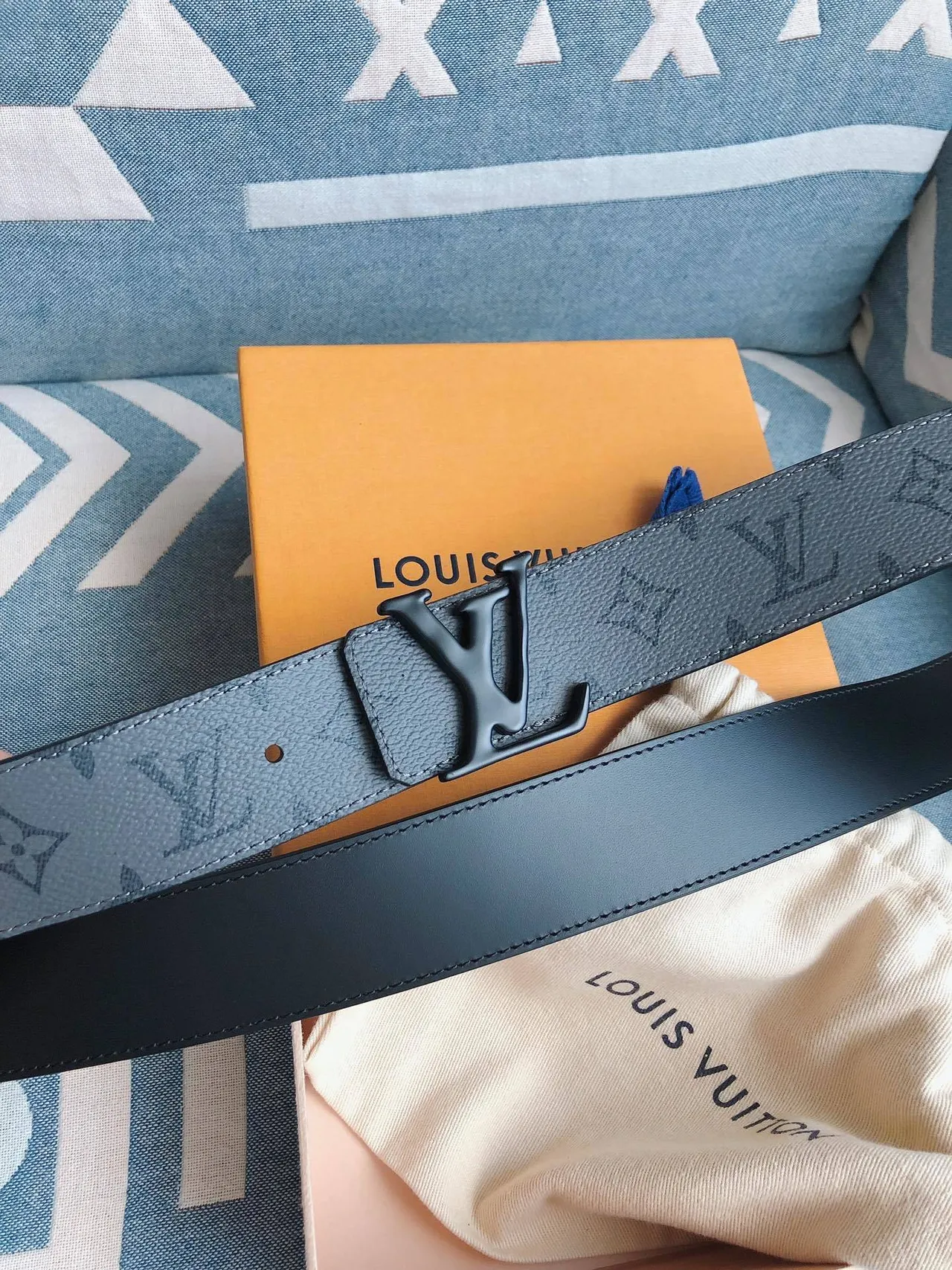 Louis Vuitton LV Initiales Gray Monogram Leather Belt 8