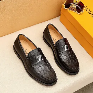 Louis Vuitton LV লোফার ক্রক-এমবসড ব্ল্যাক লেদার লোফার্স