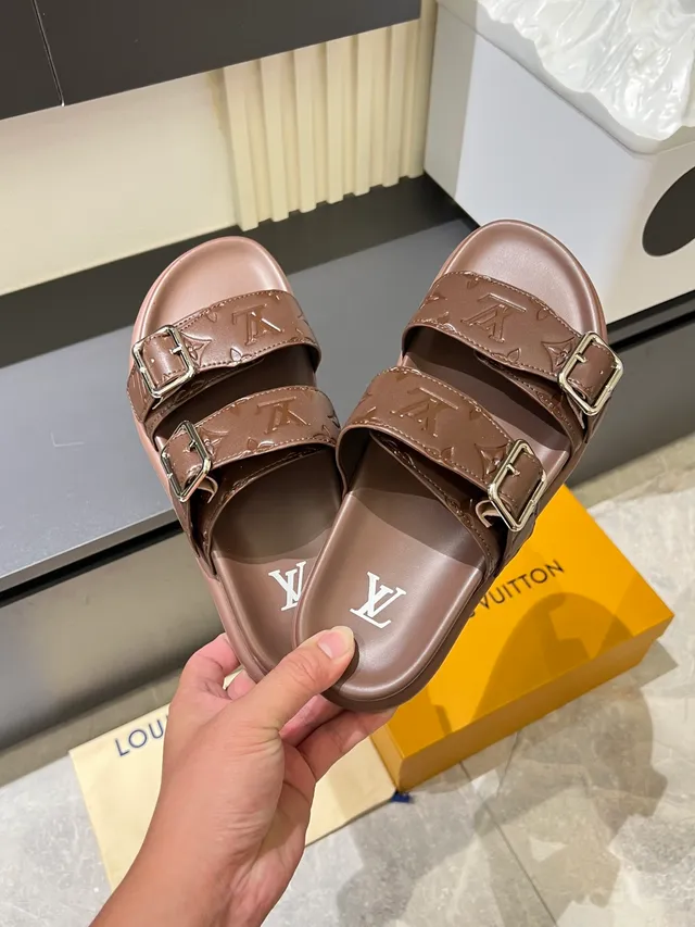 Louis Vuitton LV سلايد مونوغرام رباط مطاط كاجوال صندل 7