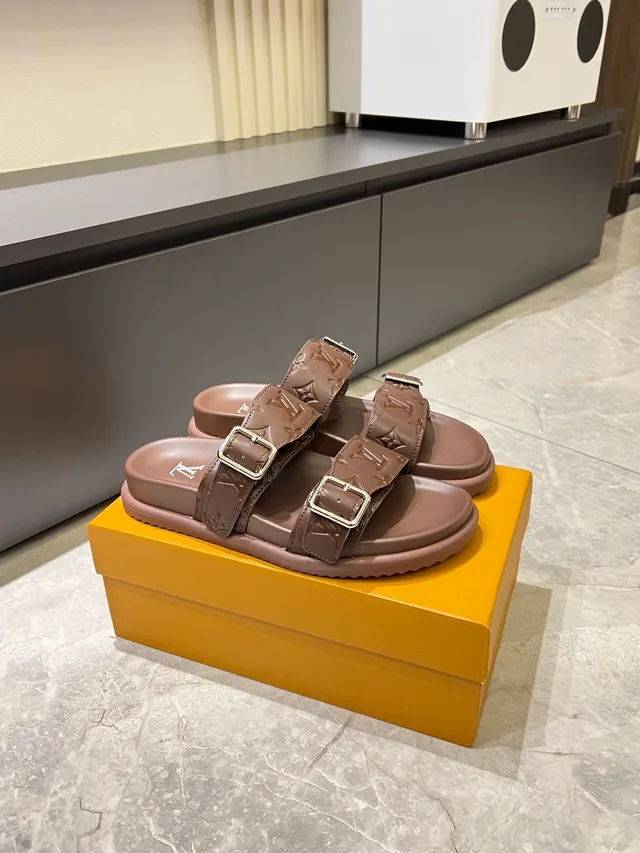 Louis Vuitton LV سلايد مونوغرام رباط مطاط كاجوال صندل 11