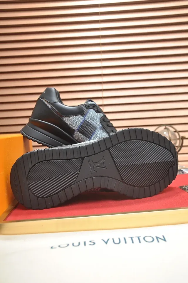 Louis Vuitton LV Trainer Black Silver Leather And Technical Mesh Upper Sculpted Rubber Sole Lifestyle Sneakers 3
