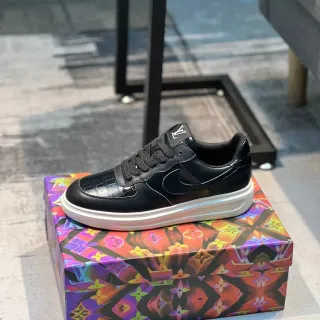 Louis Vuitton LV Trainer Negro Blanco Cuero Superior Embossed Crocodile Toe Cap Lifestyle Sneakers