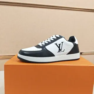 Louis Vuitton LV Trainer Sneakers Lifestyle Negro y Blanco Cuero Panelado Monogramado Lateral