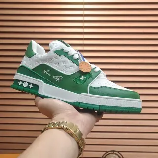 Louis Vuitton LV Trainer Verde Blanco Cuero Monograma en Capas Suela Media Chunky Sneakers Lifestyle