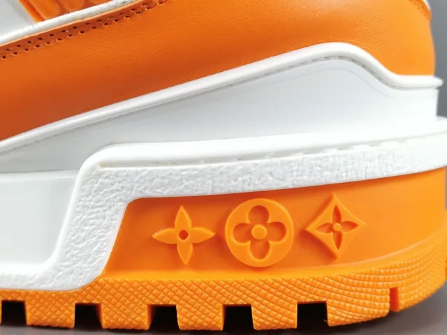 Louis Vuitton LV Tênis Laranja Branco Solado de Plataforma Dupla Tira Camada Chunky Sneakers 7