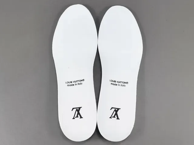 Louis Vuitton LV Trainer Tênis Lifestyle Roxo e Branco Monogram 4