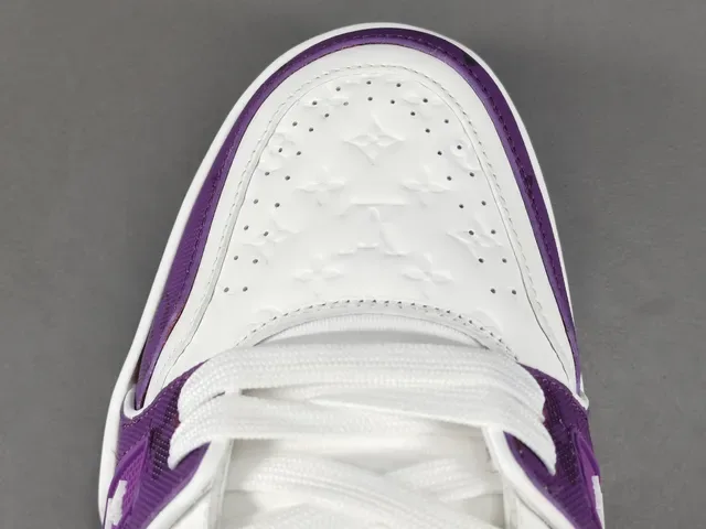 Louis Vuitton LV Trainer Tênis Lifestyle Roxo e Branco Monogram 10