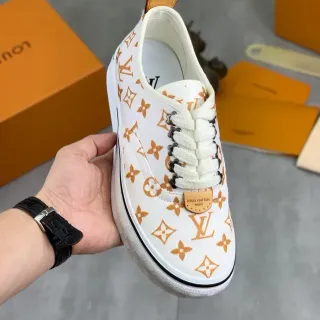 Louis Vuitton LV Trainer White Beige Monogram-Print Canvas Low-Top Lace-Up Lifestyle Sneakers