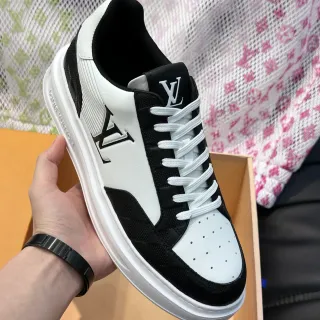 Louis Vuitton LV Trainer Blanco Negro Suela Chunky Cuero y Tela Técnica Mixta Lifestyle Sneakers