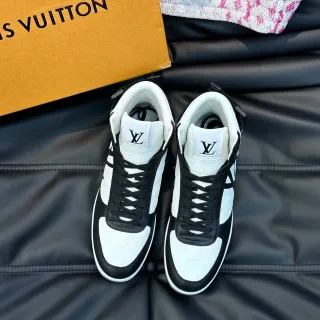 Louis Vuitton LV Trainer Tênis Lifestyle Branco Preto High-Top Acolchoado de Tecido