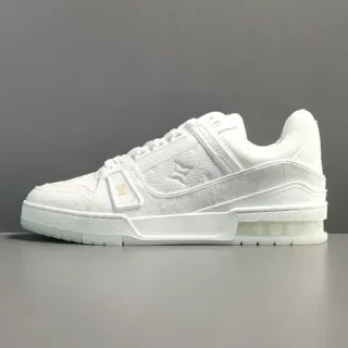 Louis Vuitton LV Trainer Zapatillas Lifestyle Blanco Dorado Monograma-Embossed Cuero Multi-Estría Overlay