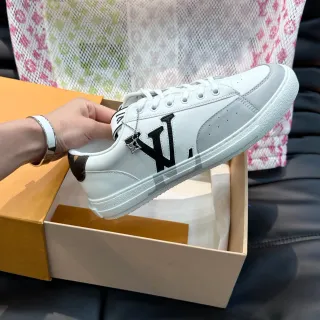 Louis Vuitton LV Trainer Tênis Lifestyle Branco Cinza Couro Superior Low-Top