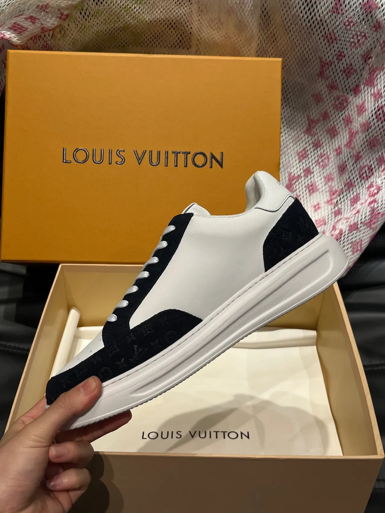 路易威登 LV Trainer 白色海军 穿孔 Monogram Logo 两色皮革-麂皮 生活方式运动鞋 6