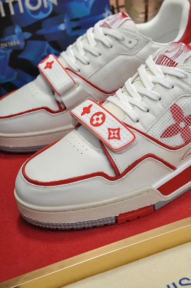 Louis Vuitton LV Trainer White Red Low-Top Mixed-Material Upper Lifestyle Sneakers 3