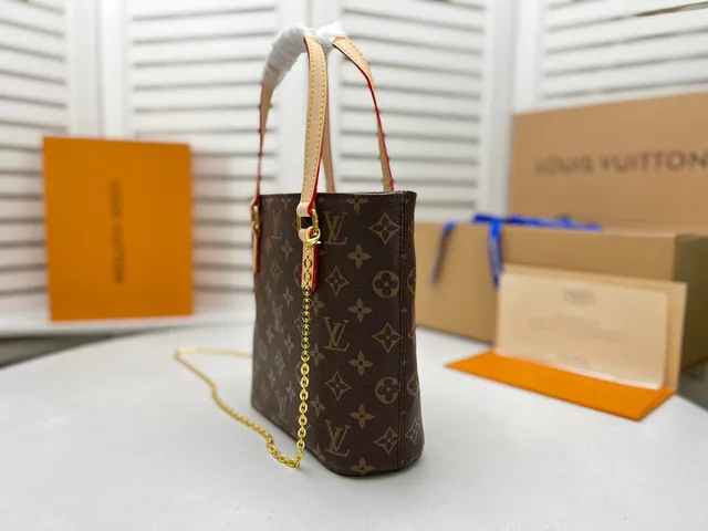 Louis Vuitton Monogram कैनवास शंकुलाकार बकेट बैग 5